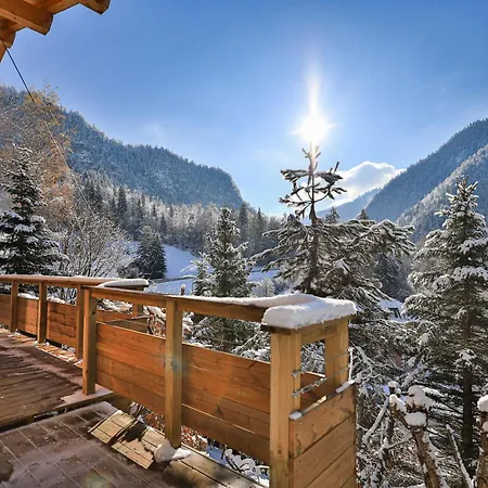Chalet Le Noisetier - Mini 2 Pers - 2min La Clusaz - Aravistour *